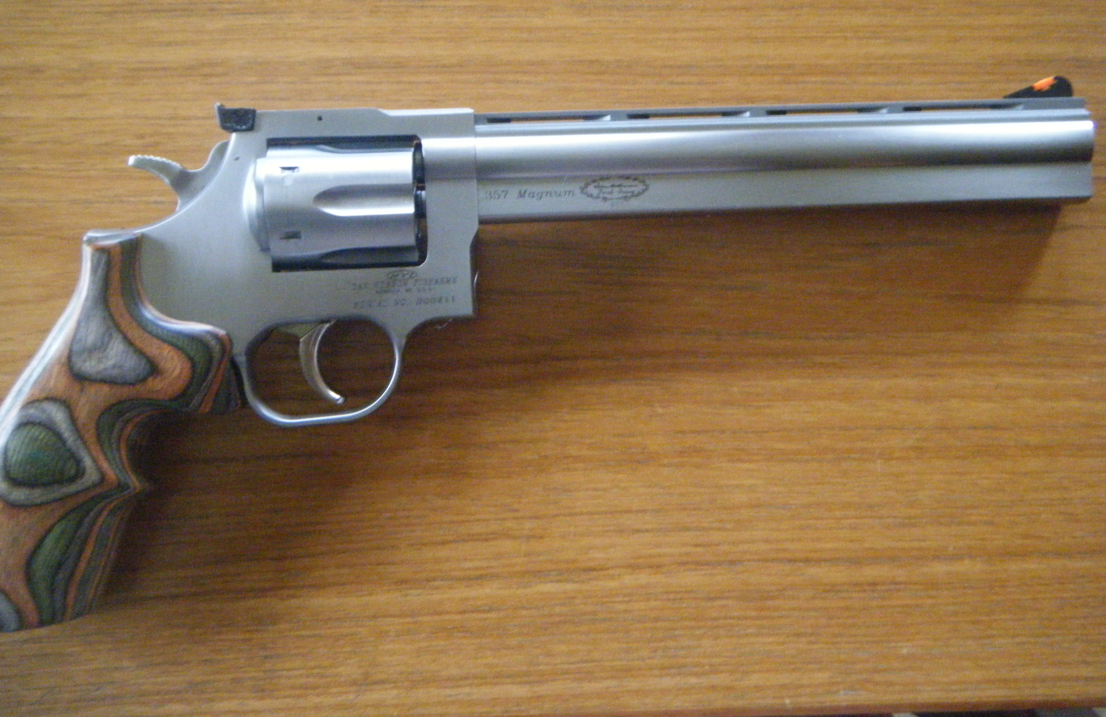 DW-REVOLVER-RIGHT-SIDE.JPG