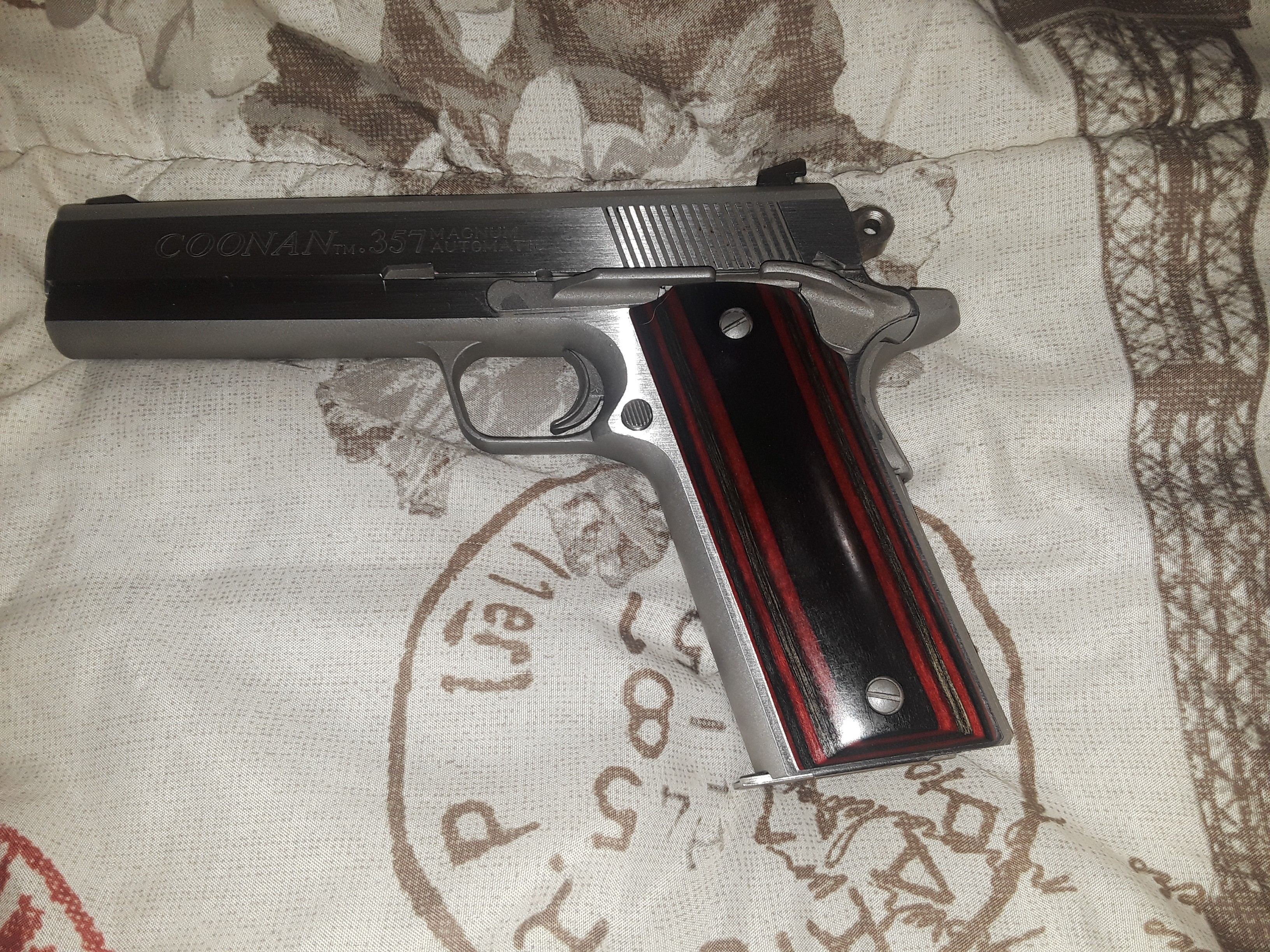 Coonan-357.jpg Coonan-357.jpg