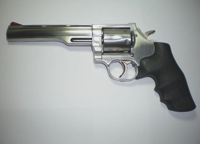 Left-Side-Dan-Wesson.JPG