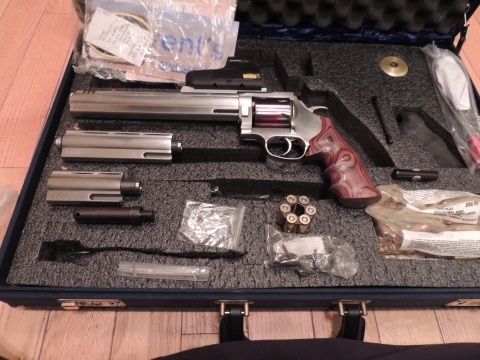 DAN-WESSON-460-ROWLAND-HUNTER-PACK.JPG