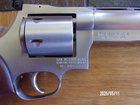 744-UNFLUTED-RIGHT.JPG