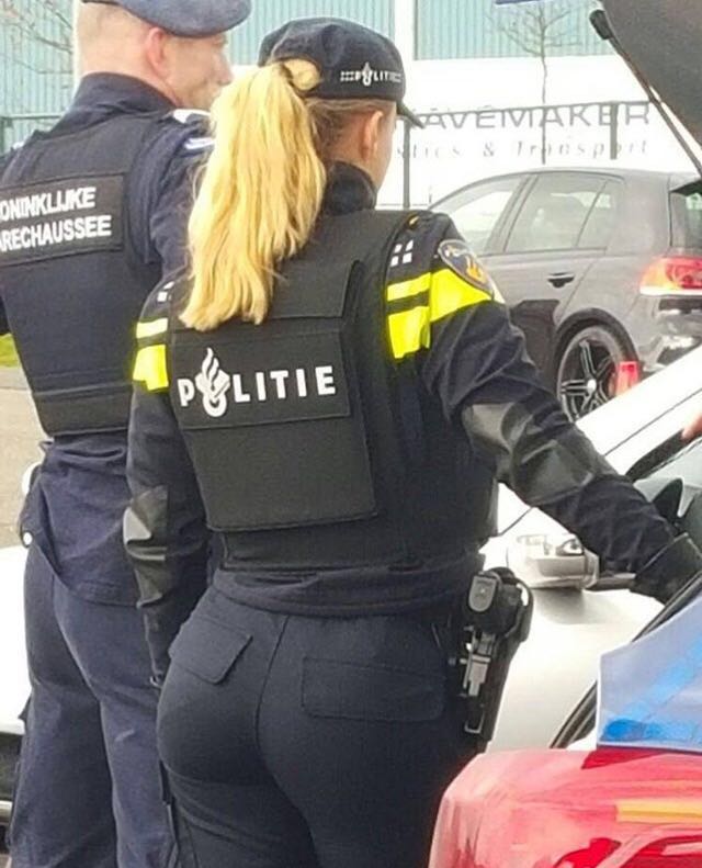 Dutch-Police-P99.jpg