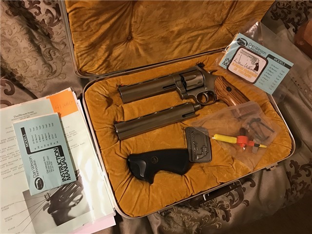 dan-wesson-741-pak2.jpg