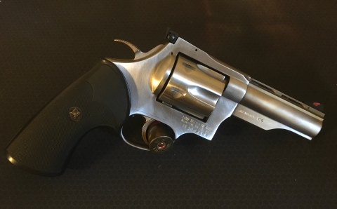 Dan-Wesson-744V.jpg