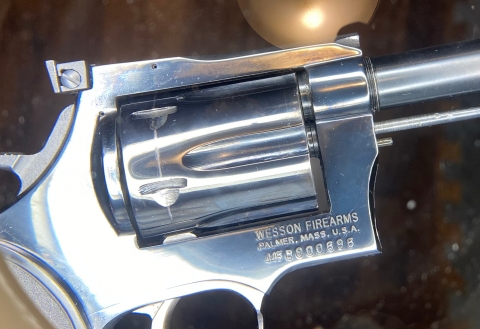 Dan-Wesson-445-8-inch-barrel-to-frame.jpg