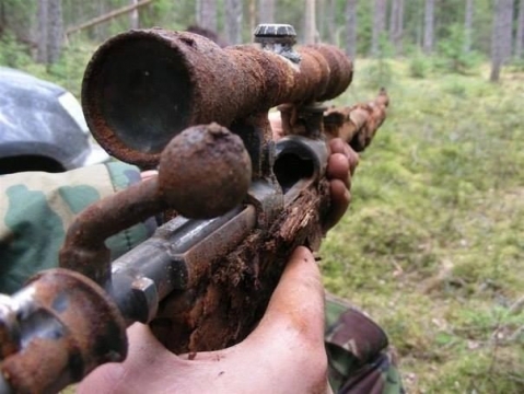 Guns-only-rust.jpg