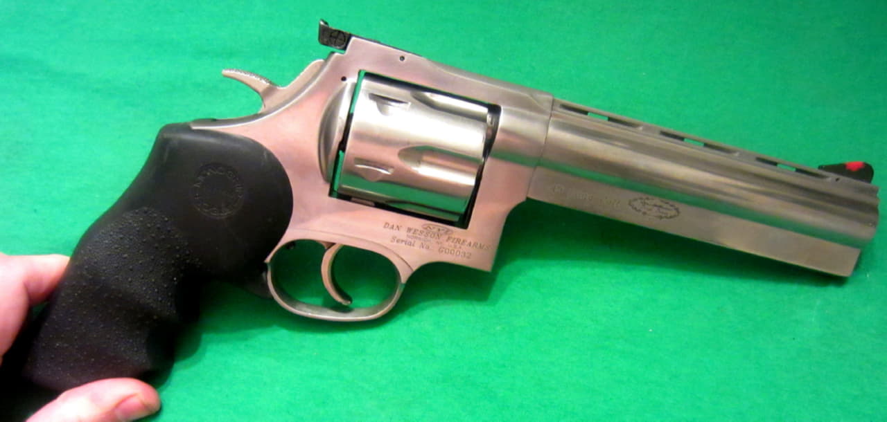 DAN WESSON FIRST ISSUE PISTOL PAC IS NOW HOME WITH ME! THE CROWN OF MY ...