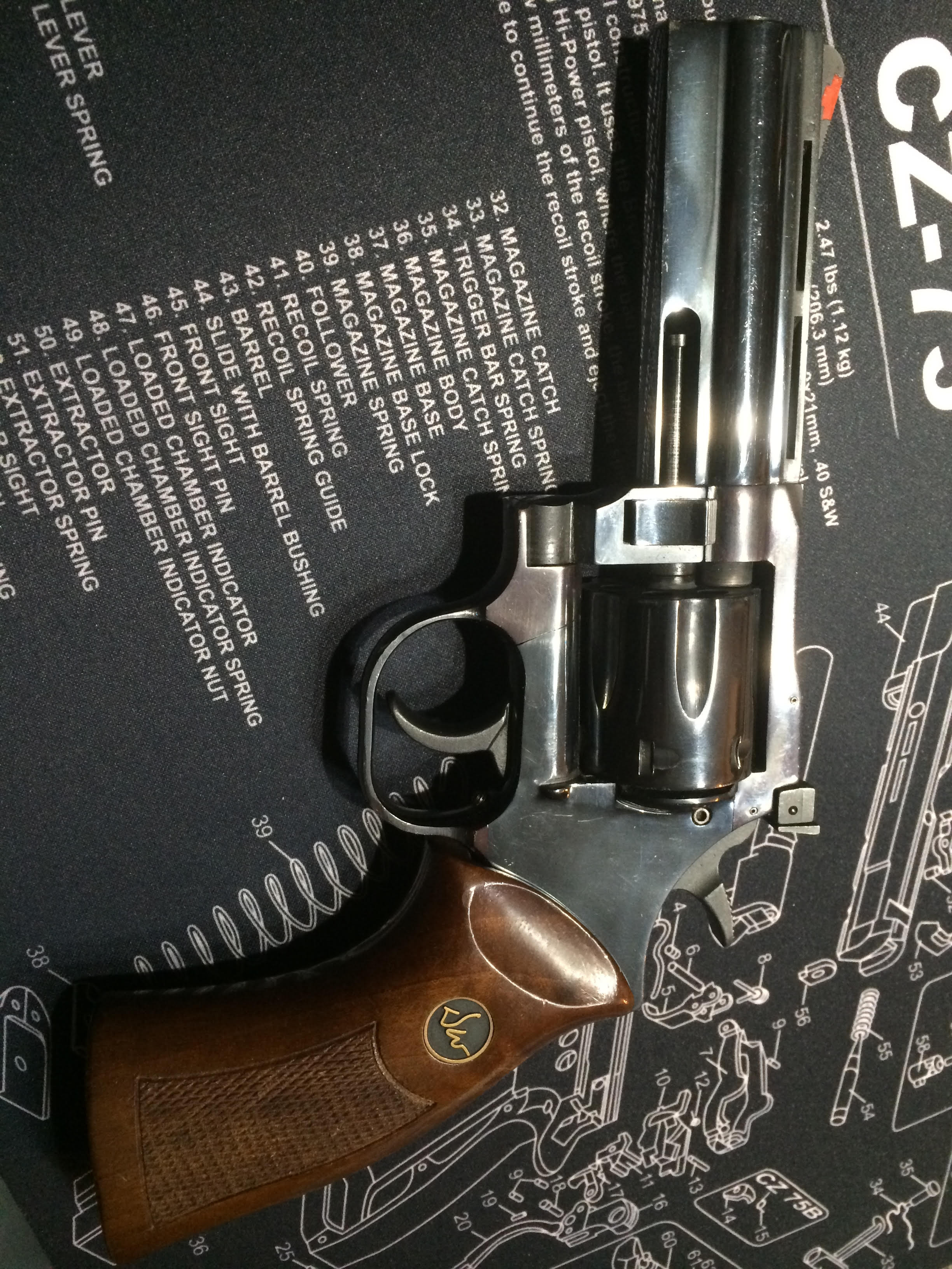 DW-22.jpg DW-22.jpg